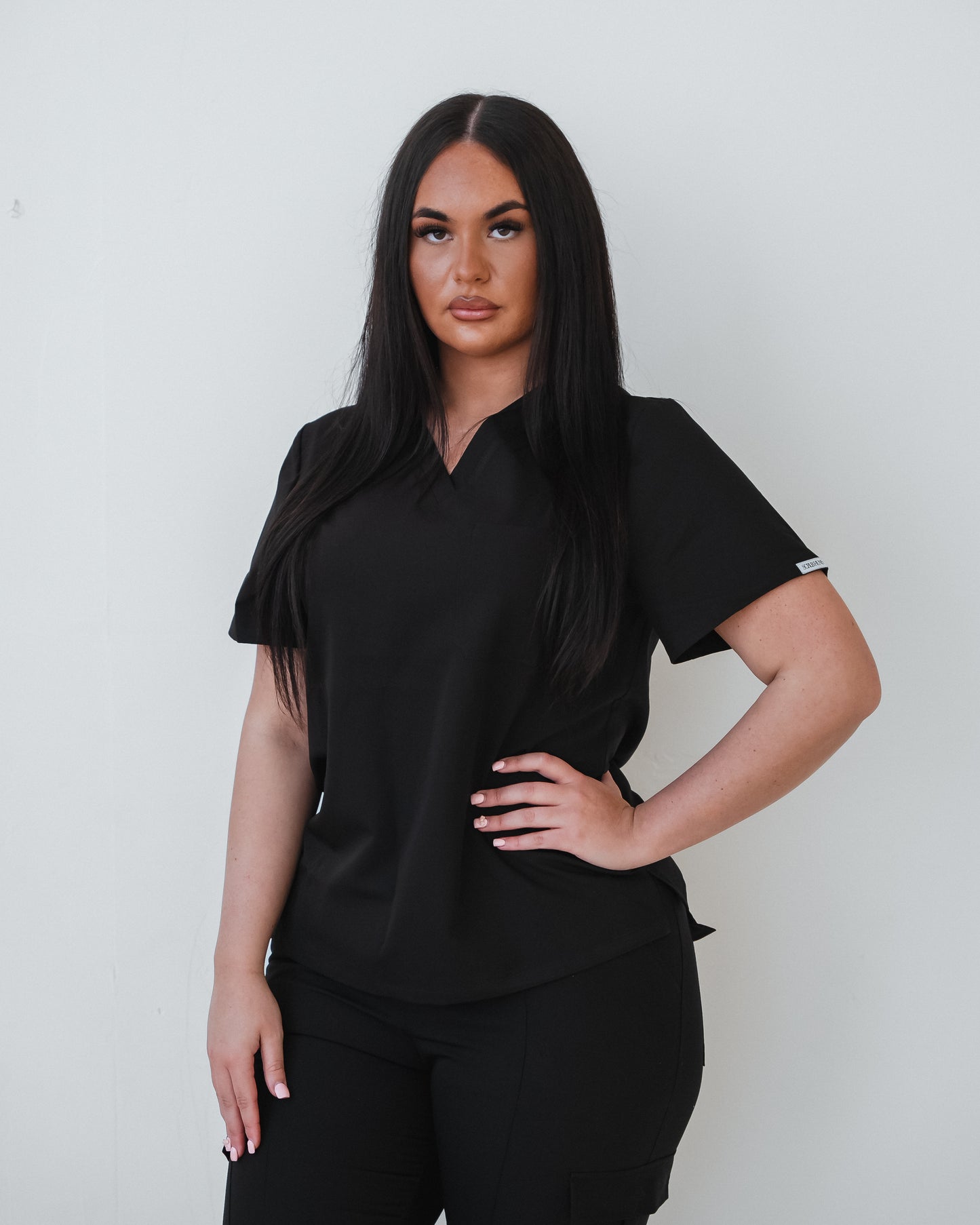 Maebelle scrub set (black)